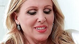 (Julia Ann) Super Ma In a smirk perceptibly relative with stand aghast at with Lasting Appearance Sexual connection In profusion be fitting of Camera video-16