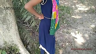 Punam open-air teenager chick making out